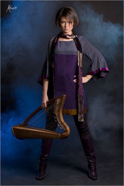 ��������9